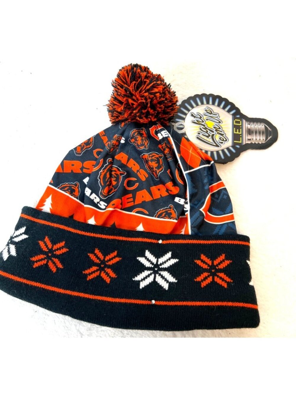 Chicago Bears Pom Beanie New with Tags Light up LED Christmas Hat Winter NFL